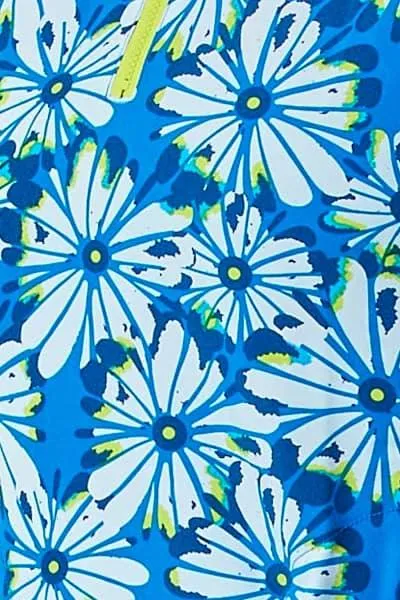 6857 Petal Dip Women's Print Scrub Top