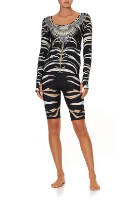 LONG SLEEVE TOP WITH THUMBHOLE ZEBRA CROSSING