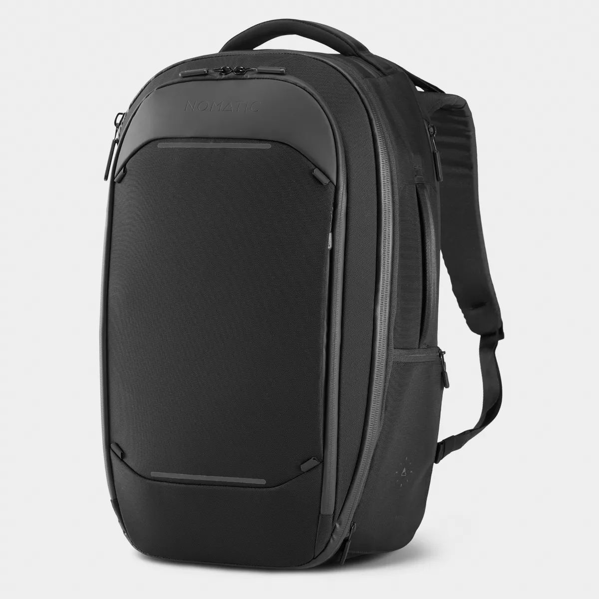 Navigator Travel Backpack 32L - Lost and Found