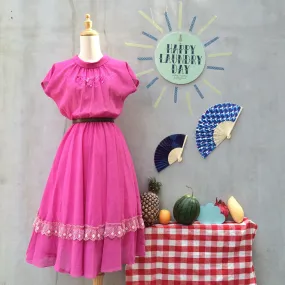 Rare Fruit | Vintage 1950s 1960s floral lace Fuchsia pink purple Full Circle skirt Dress